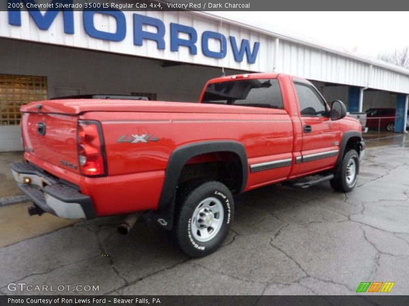 Victory Red / Dark Charcoal 2005 Chevrolet Silverado 3500 LS Regular Cab 4x4