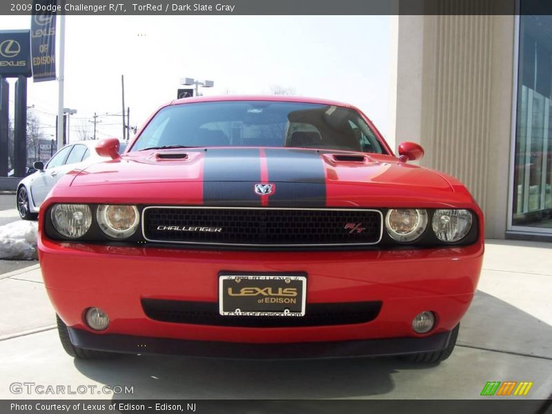 TorRed / Dark Slate Gray 2009 Dodge Challenger R/T
