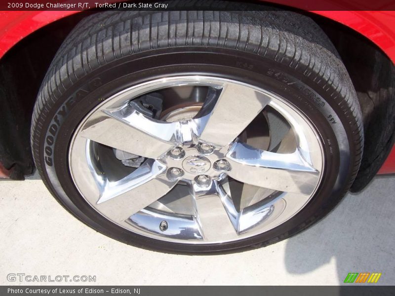 TorRed / Dark Slate Gray 2009 Dodge Challenger R/T
