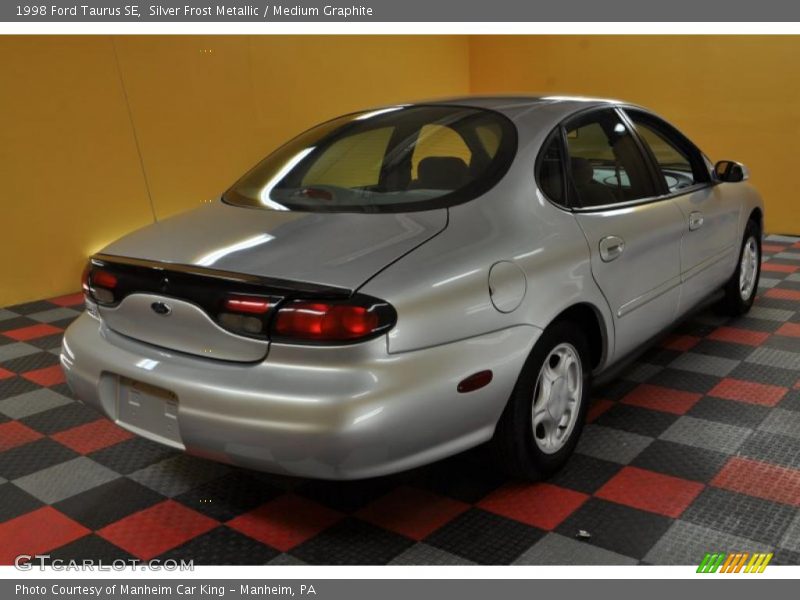 Silver Frost Metallic / Medium Graphite 1998 Ford Taurus SE