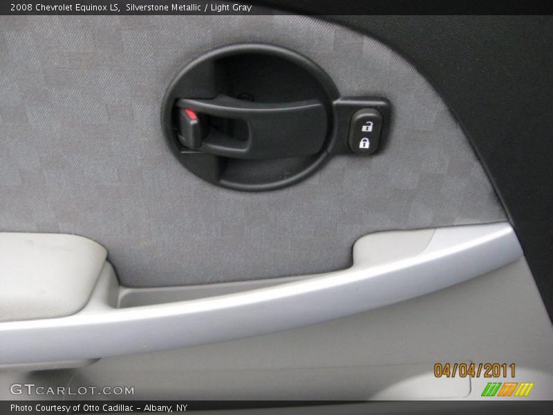 Silverstone Metallic / Light Gray 2008 Chevrolet Equinox LS