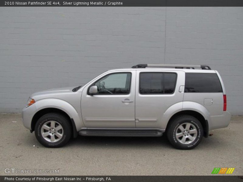 Silver Lightning Metallic / Graphite 2010 Nissan Pathfinder SE 4x4