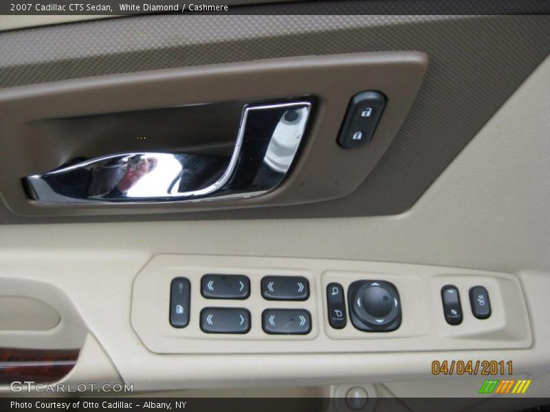 White Diamond / Cashmere 2007 Cadillac CTS Sedan
