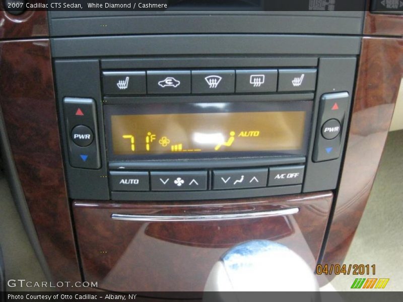 White Diamond / Cashmere 2007 Cadillac CTS Sedan