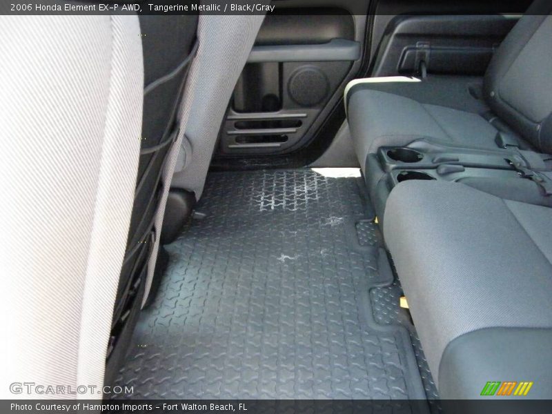Tangerine Metallic / Black/Gray 2006 Honda Element EX-P AWD