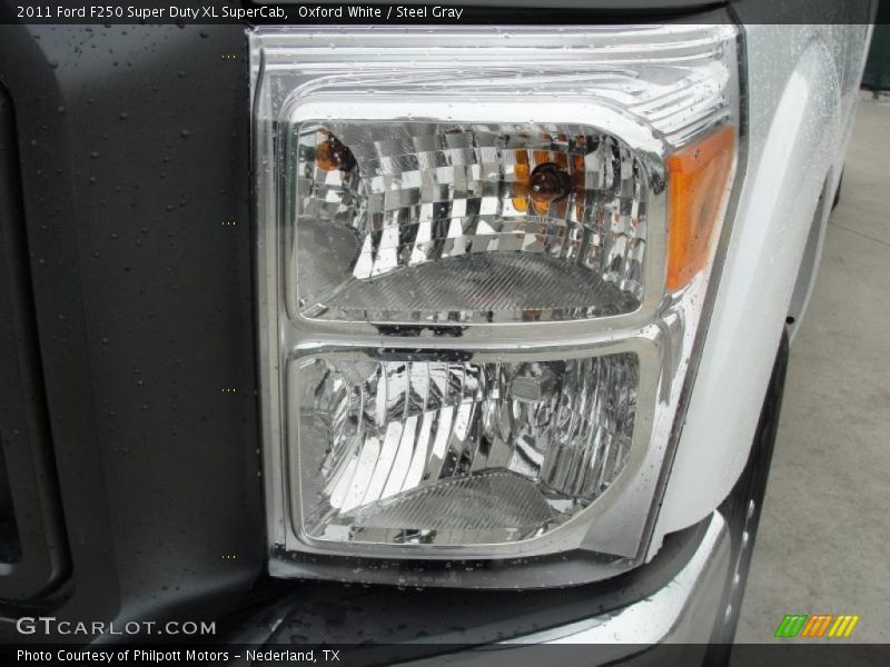 Oxford White / Steel Gray 2011 Ford F250 Super Duty XL SuperCab