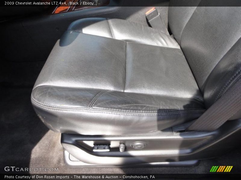 Black / Ebony 2009 Chevrolet Avalanche LTZ 4x4