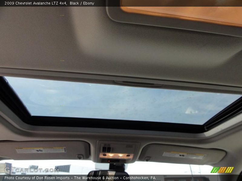 Black / Ebony 2009 Chevrolet Avalanche LTZ 4x4