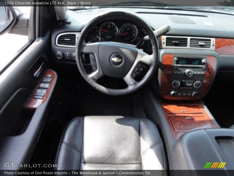 Black / Ebony 2009 Chevrolet Avalanche LTZ 4x4
