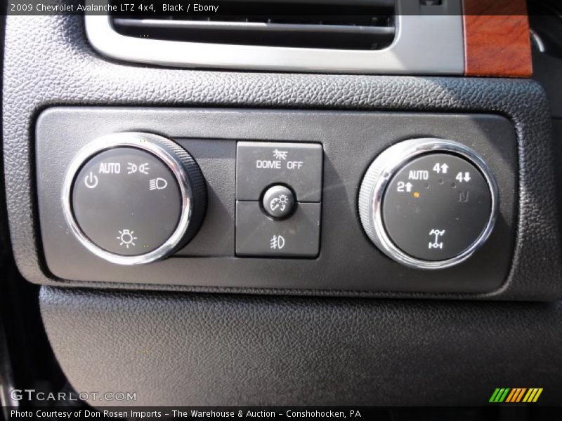 Black / Ebony 2009 Chevrolet Avalanche LTZ 4x4