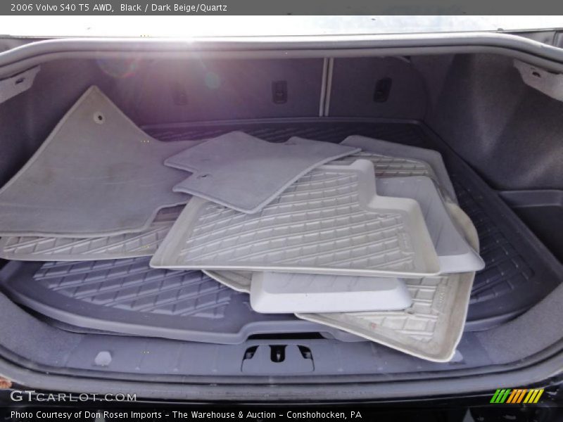 Black / Dark Beige/Quartz 2006 Volvo S40 T5 AWD