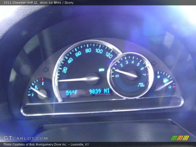 Arctic Ice White / Ebony 2011 Chevrolet HHR LS