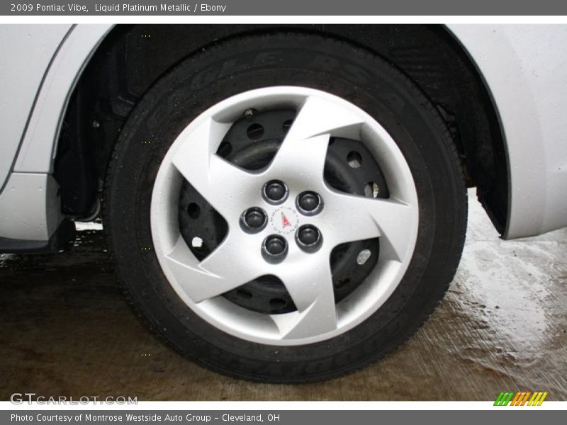Liquid Platinum Metallic / Ebony 2009 Pontiac Vibe