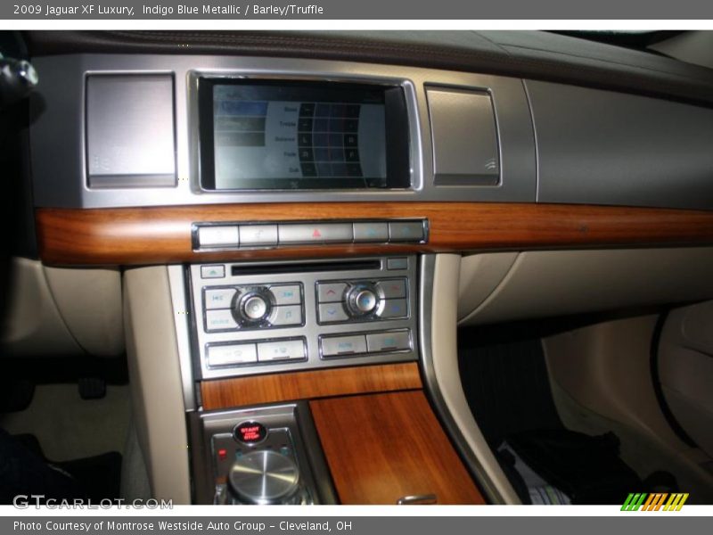 Indigo Blue Metallic / Barley/Truffle 2009 Jaguar XF Luxury