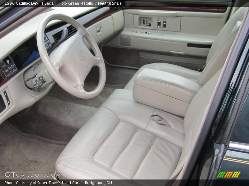  1996 DeVille Sedan Neutral Shale Interior