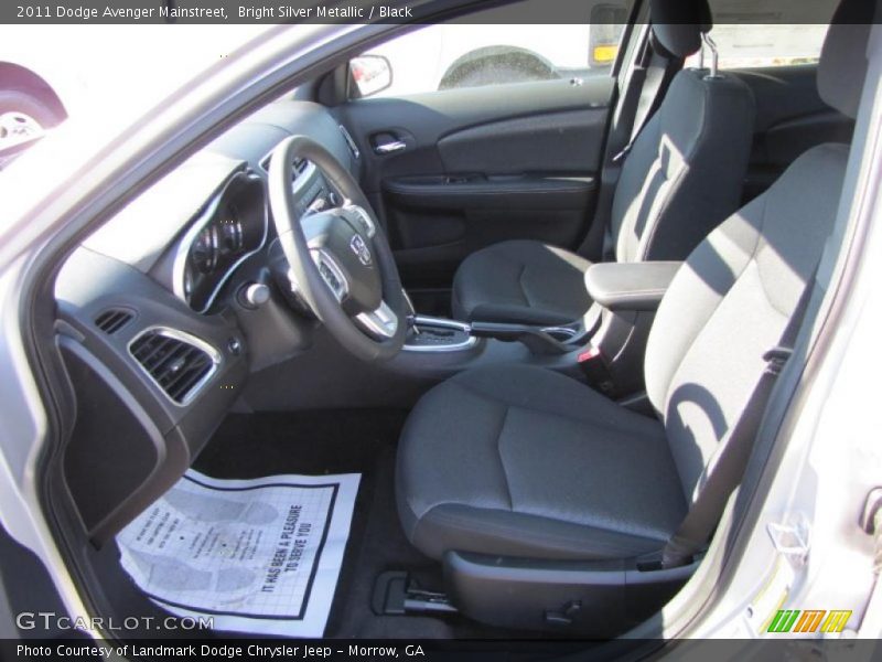 Bright Silver Metallic / Black 2011 Dodge Avenger Mainstreet