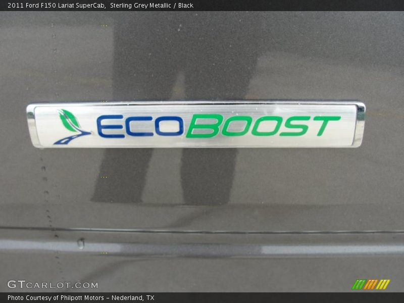  2011 F150 Lariat SuperCab Logo