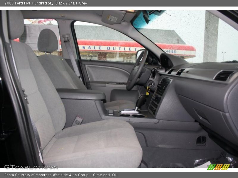  2005 Five Hundred SE Shale Grey Interior