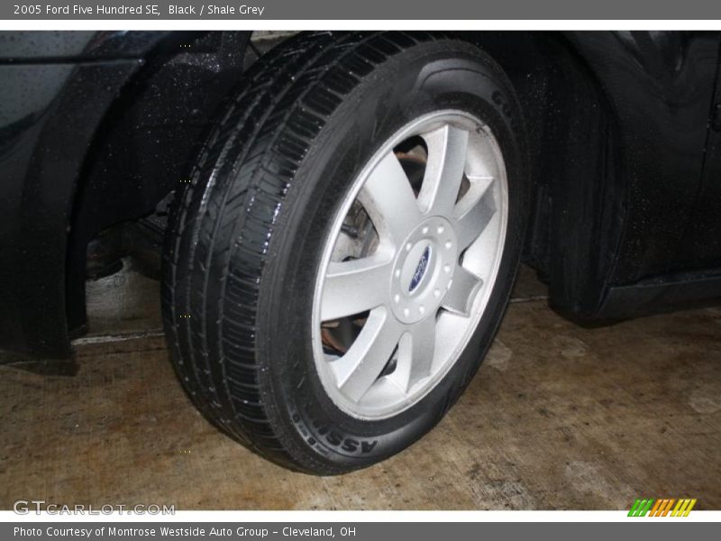 Black / Shale Grey 2005 Ford Five Hundred SE