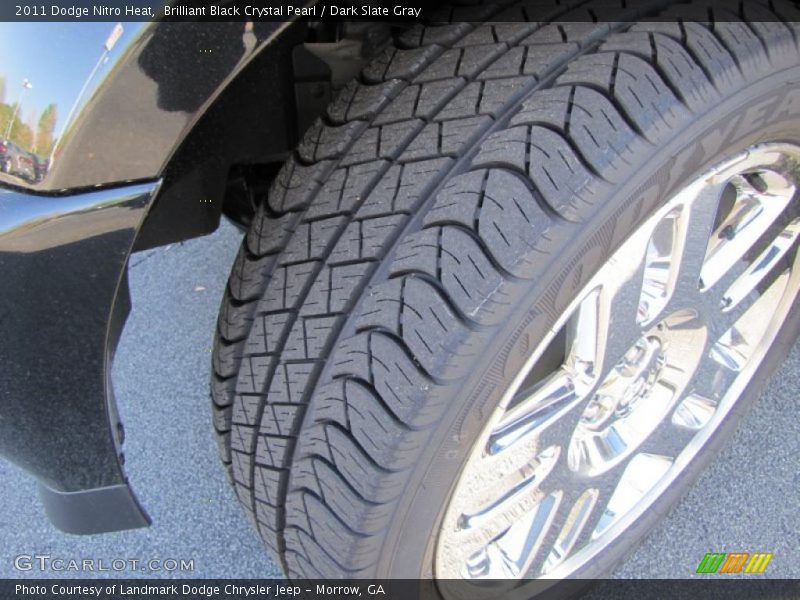 Brilliant Black Crystal Pearl / Dark Slate Gray 2011 Dodge Nitro Heat