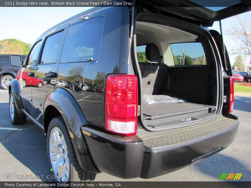 Brilliant Black Crystal Pearl / Dark Slate Gray 2011 Dodge Nitro Heat