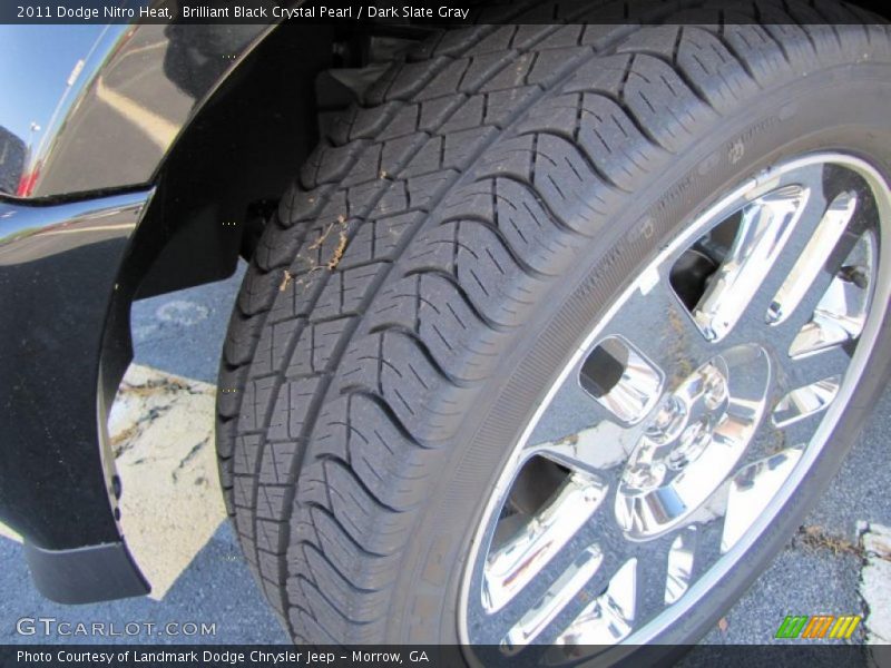 Brilliant Black Crystal Pearl / Dark Slate Gray 2011 Dodge Nitro Heat