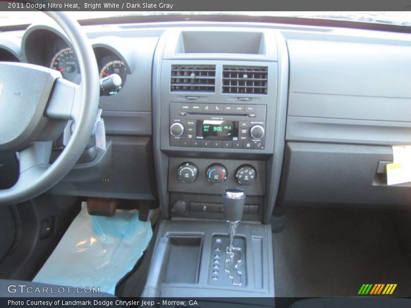 Bright White / Dark Slate Gray 2011 Dodge Nitro Heat