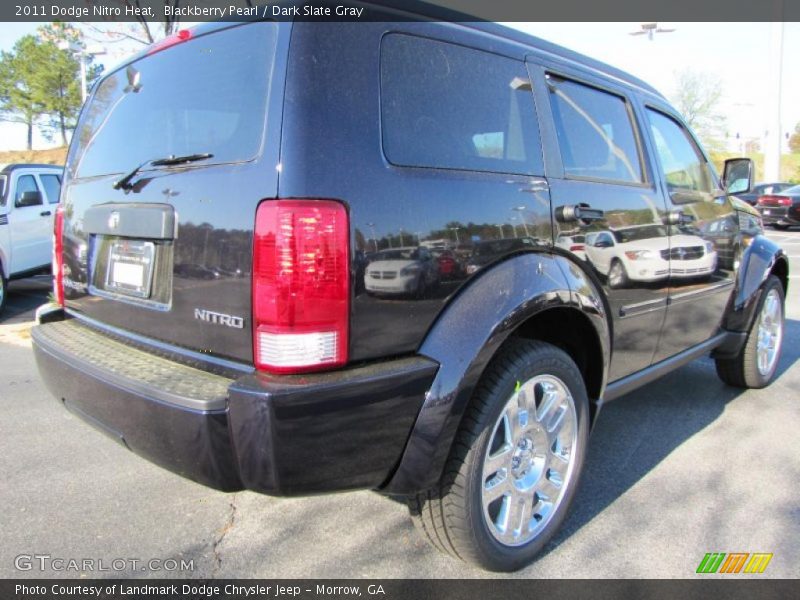 Blackberry Pearl / Dark Slate Gray 2011 Dodge Nitro Heat