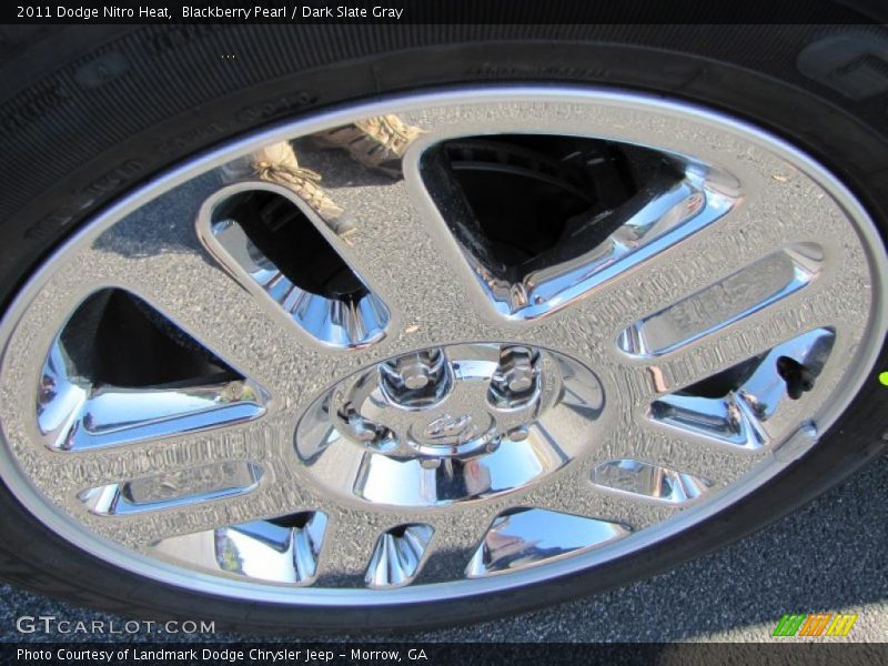 Blackberry Pearl / Dark Slate Gray 2011 Dodge Nitro Heat