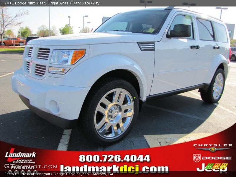 Bright White / Dark Slate Gray 2011 Dodge Nitro Heat