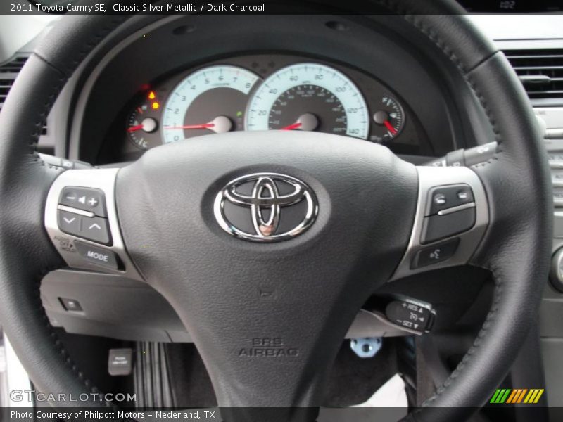 Classic Silver Metallic / Dark Charcoal 2011 Toyota Camry SE