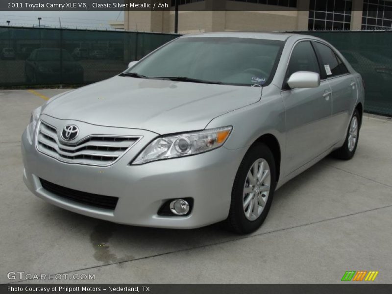 Classic Silver Metallic / Ash 2011 Toyota Camry XLE V6