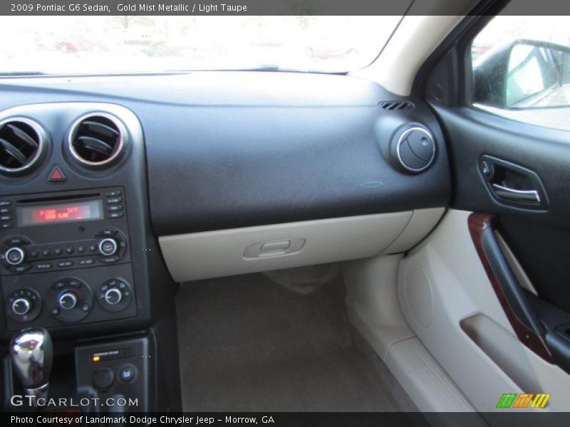 Gold Mist Metallic / Light Taupe 2009 Pontiac G6 Sedan