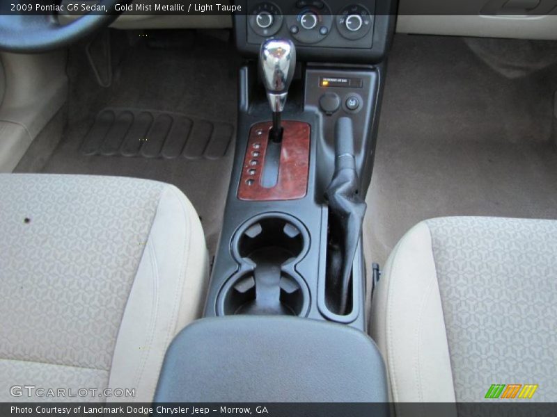 Gold Mist Metallic / Light Taupe 2009 Pontiac G6 Sedan