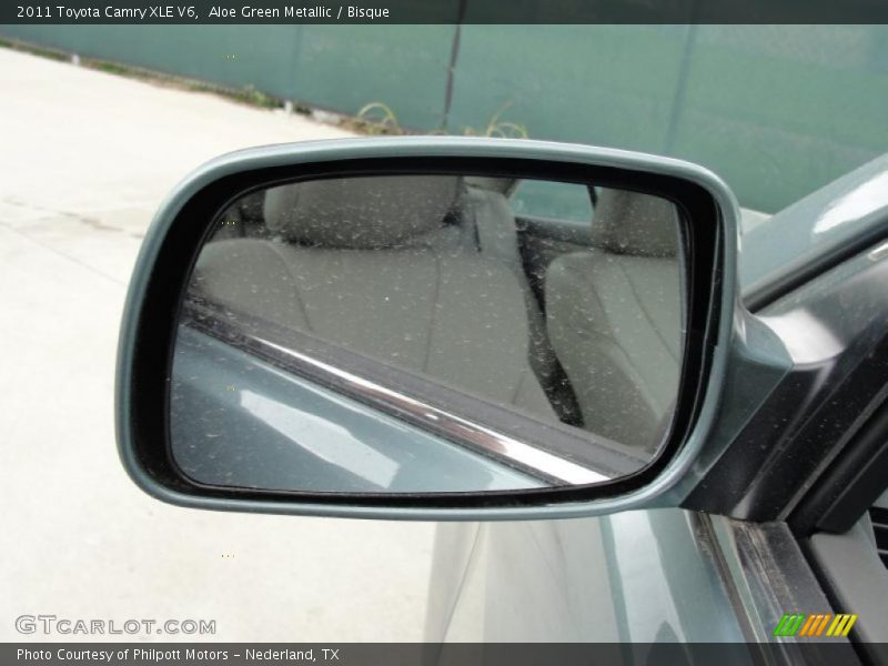 Aloe Green Metallic / Bisque 2011 Toyota Camry XLE V6