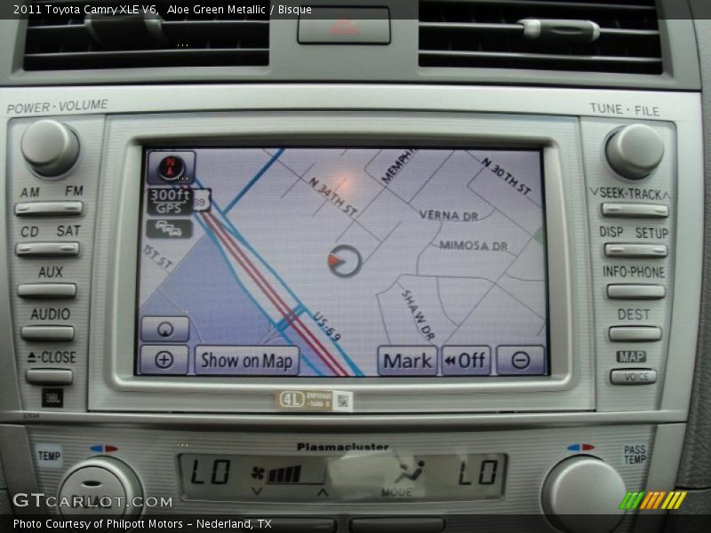 Aloe Green Metallic / Bisque 2011 Toyota Camry XLE V6