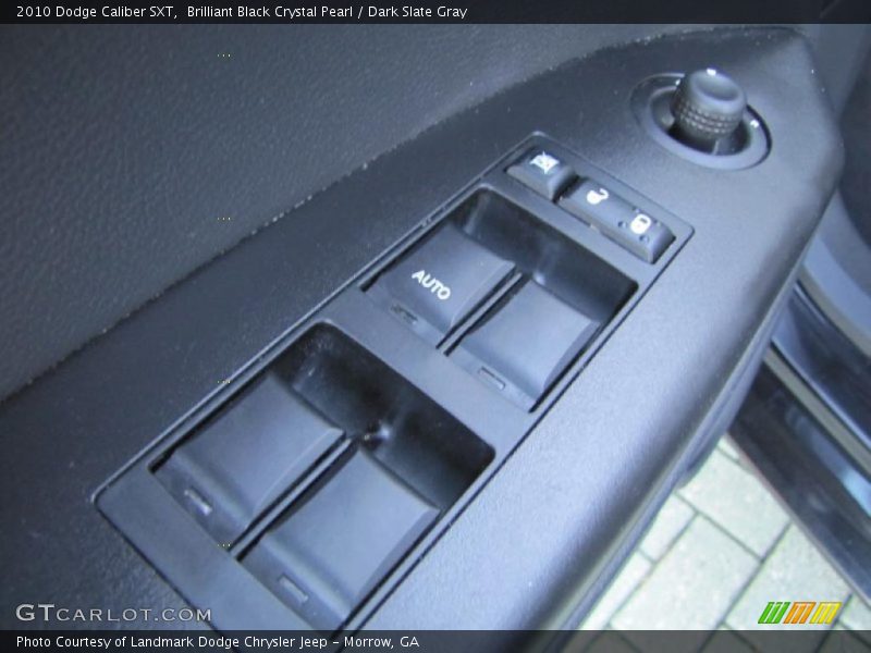 Brilliant Black Crystal Pearl / Dark Slate Gray 2010 Dodge Caliber SXT