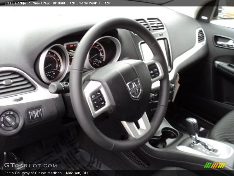 Brilliant Black Crystal Pearl / Black 2011 Dodge Journey Crew