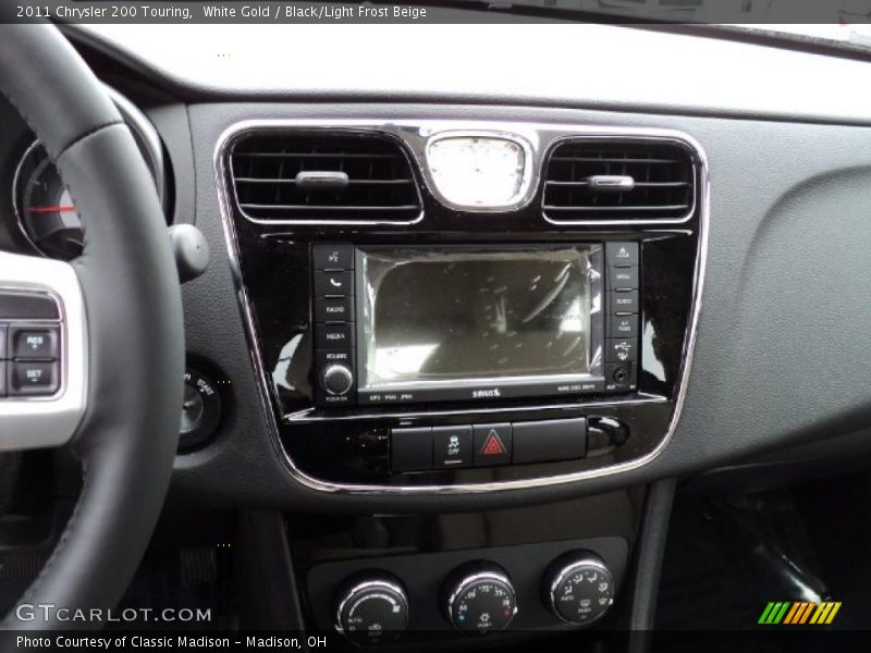 Controls of 2011 200 Touring