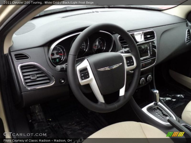 White Gold / Black/Light Frost Beige 2011 Chrysler 200 Touring