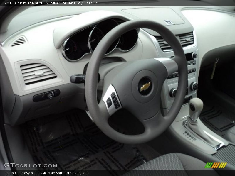 Silver Ice Metallic / Titanium 2011 Chevrolet Malibu LS