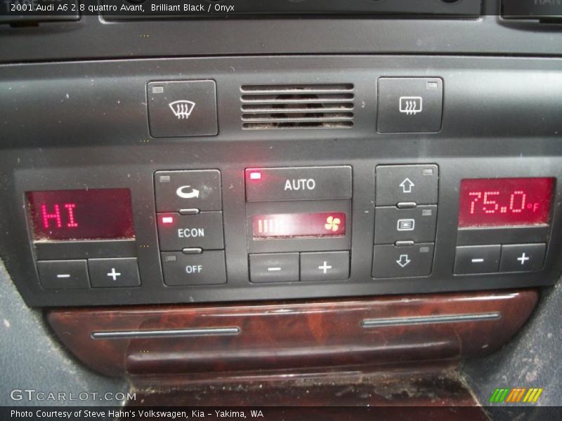 Controls of 2001 A6 2.8 quattro Avant