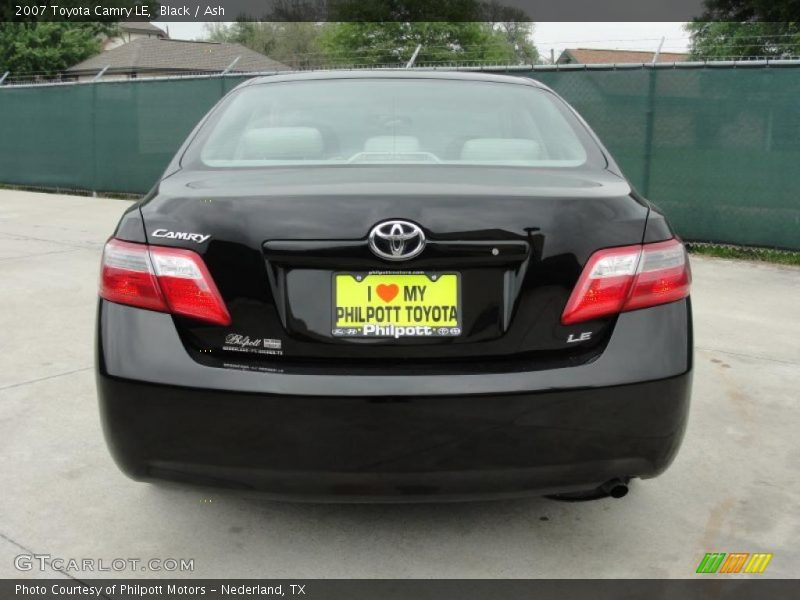 Black / Ash 2007 Toyota Camry LE