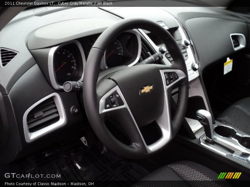 Cyber Gray Metallic / Jet Black 2011 Chevrolet Equinox LT
