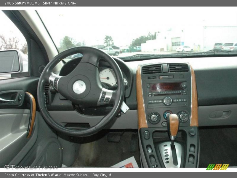 Silver Nickel / Gray 2006 Saturn VUE V6