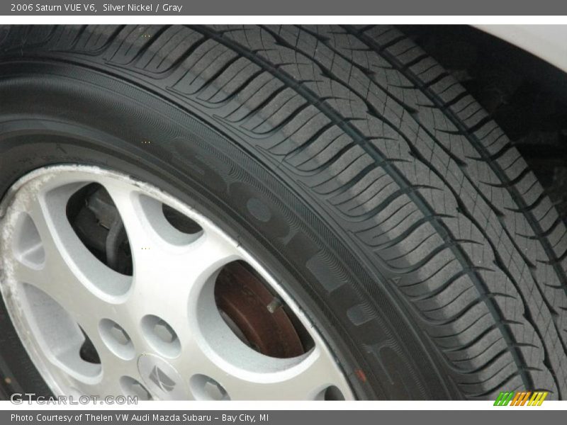 Silver Nickel / Gray 2006 Saturn VUE V6