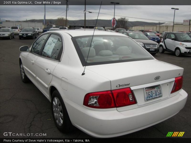 Clear White / Beige 2005 Kia Optima LX