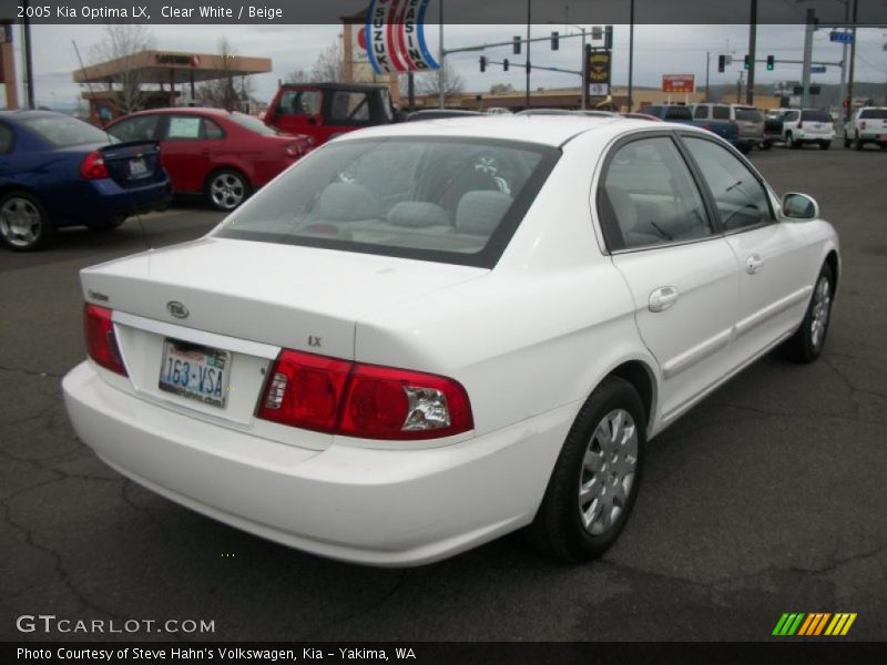 Clear White / Beige 2005 Kia Optima LX
