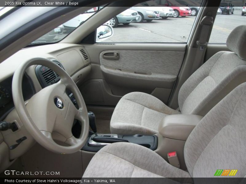 Clear White / Beige 2005 Kia Optima LX