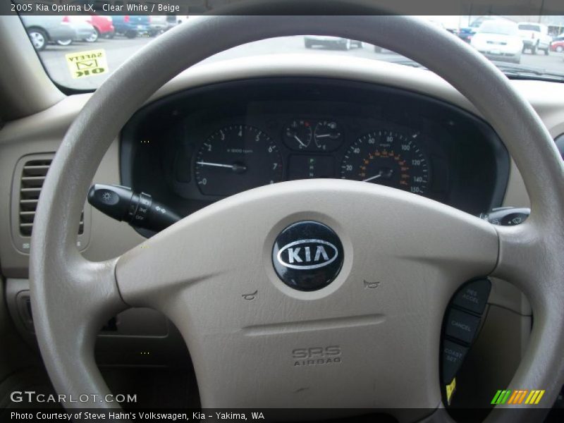 Clear White / Beige 2005 Kia Optima LX